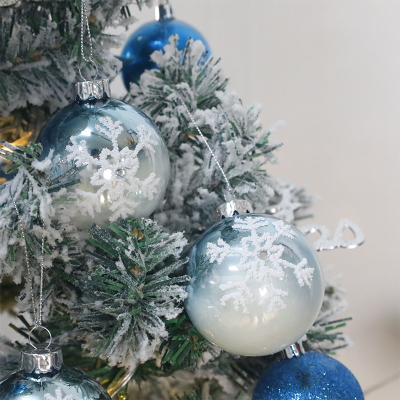 8×8×8cm Indoor Christmas Decorative Glass Ball