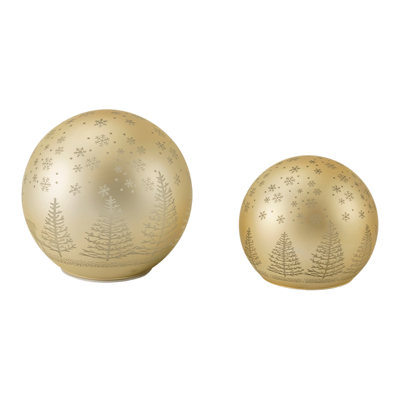 Golden Forest Scene LED Ball / Red-White Stripe Ornament LED Ball (na may LED)