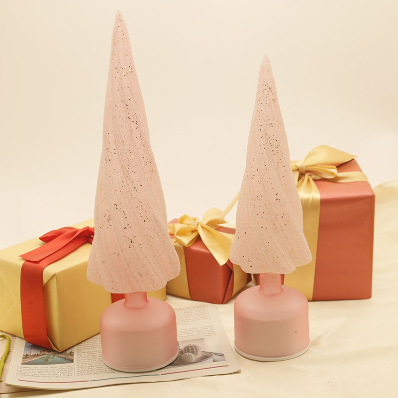 10×33 cm at 10×38 cm Mga Sukat ng Festive Rotatable Glass Christmas Tree na may LED Lights