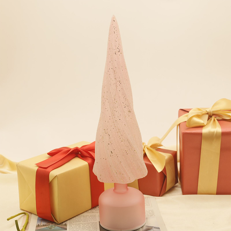 10×33 cm at 10×38 cm Mga Sukat ng Festive Rotatable Glass Christmas Tree na may LED Lights